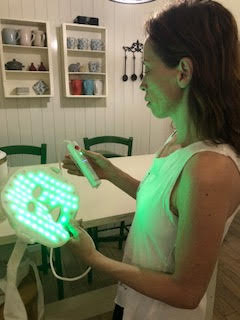 led facial light therapy mask