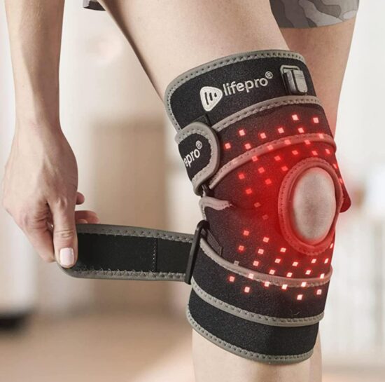 LED light therapy knee brace with vibration